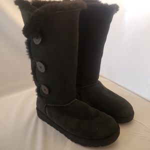UGGs classic black lined boots women size 10